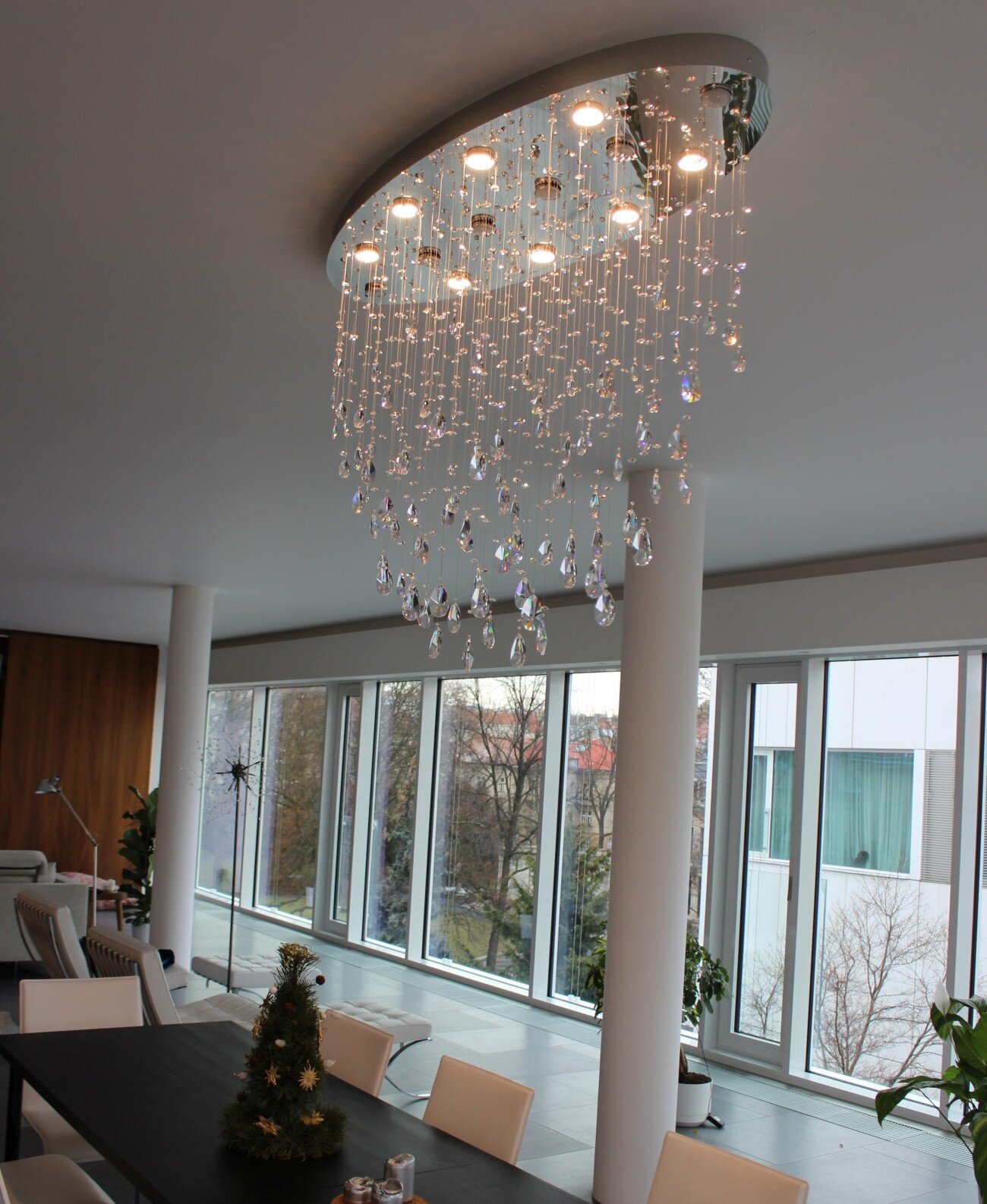 Потолочный светильник для гостиной в современном стиле LWP231